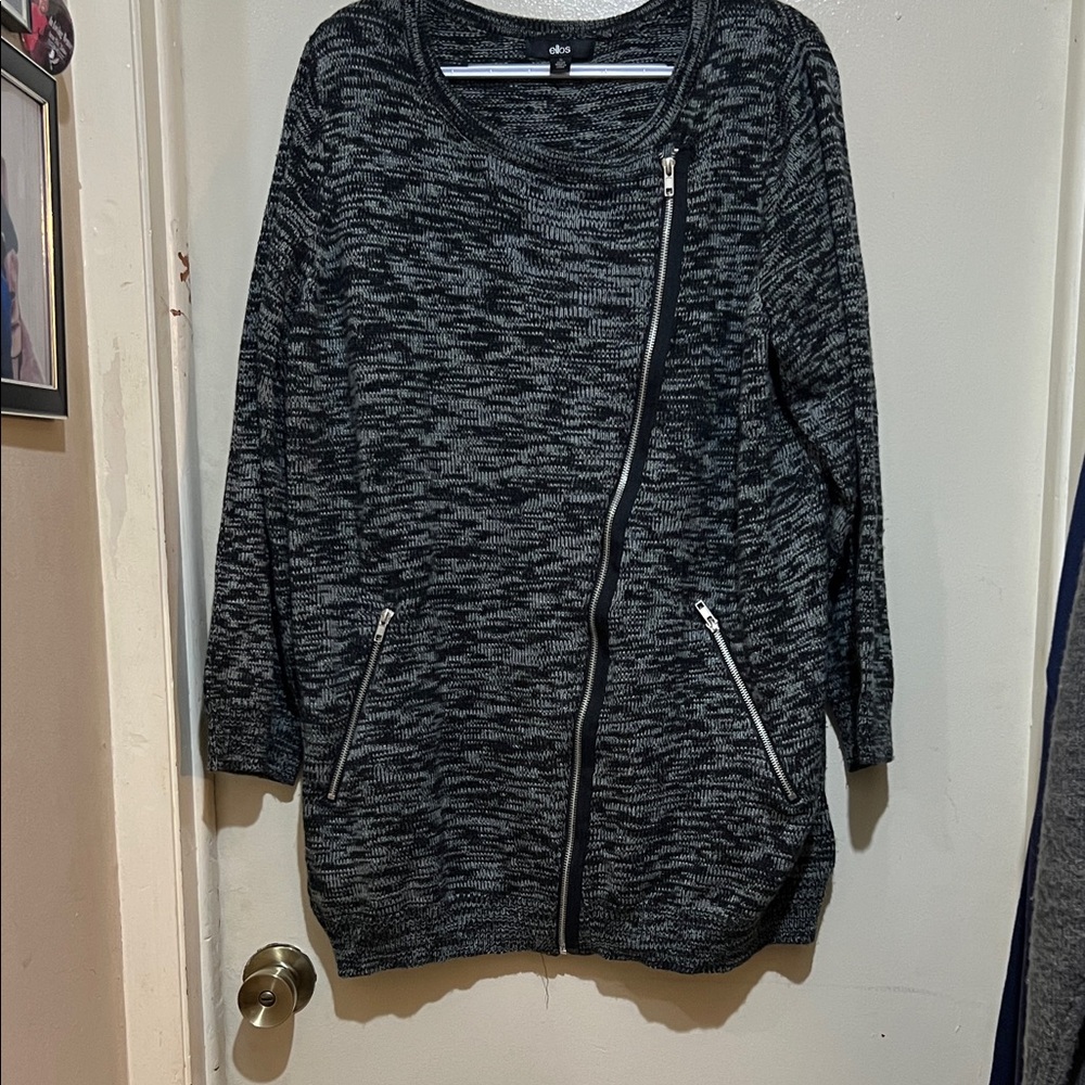 Ellos Black and White Knit Sweater